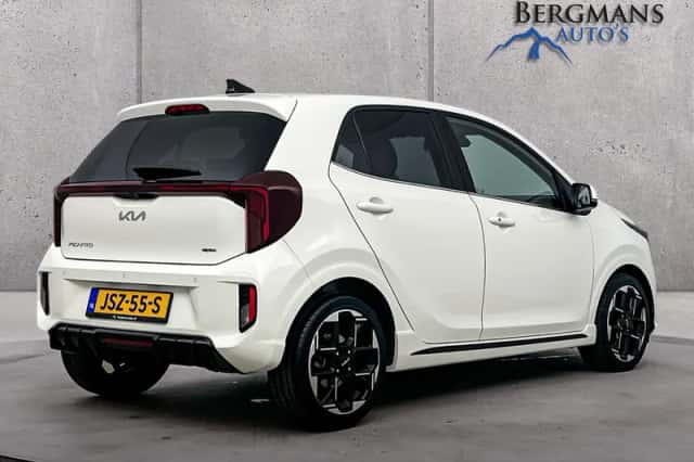 Kia Picanto (2025) thumbnail 3