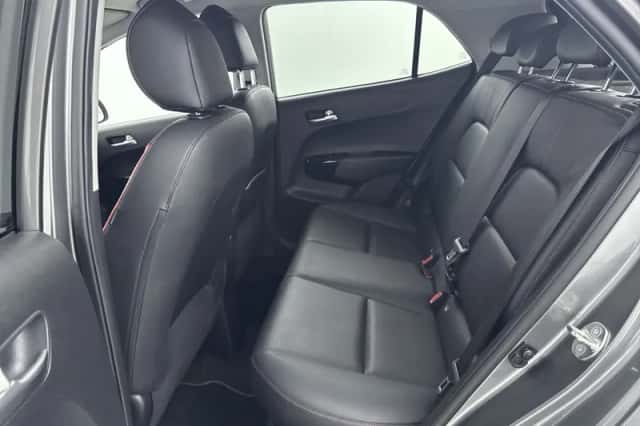 Kia Picanto (2023) thumbnail 6