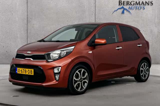 Kia Picanto (2021) thumbnail 2