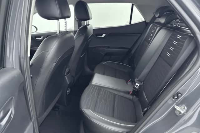 Kia Stonic (2022) thumbnail 6
