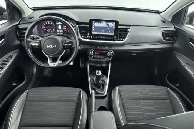 Kia Stonic (2022) thumbnail 4