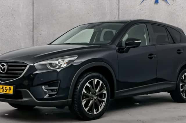 Mazda CX-5 (2017) thumbnail 1