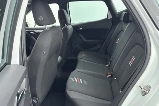 SEAT Arona (2019) thumbnail 6