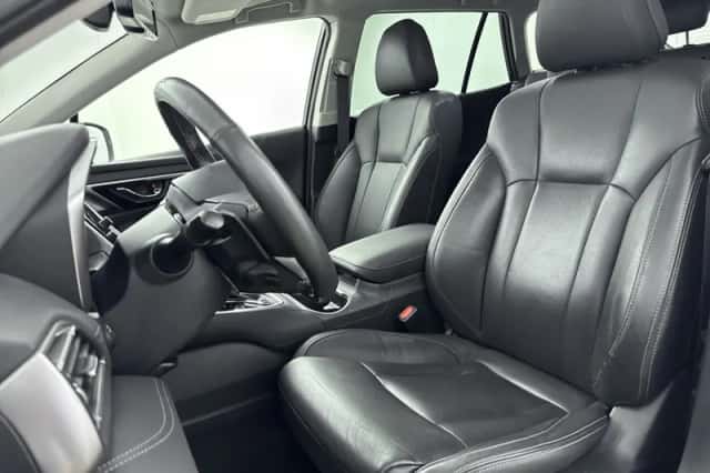 Subaru Outback (2021) thumbnail 4