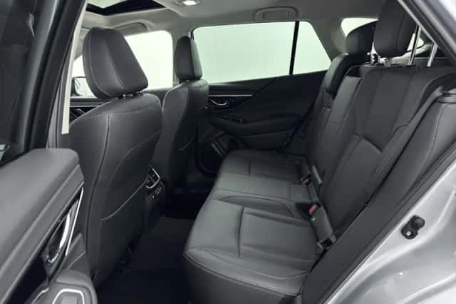 Subaru Outback (2021) thumbnail 5