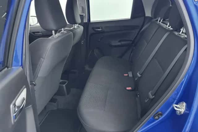 Suzuki Swift (2020) thumbnail 6