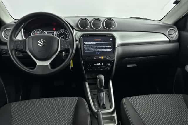 Suzuki Vitara (2019) thumbnail 4