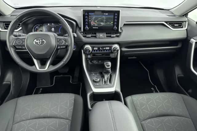 Toyota RAV4 (2022) thumbnail 4