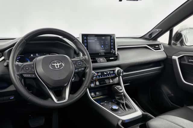 Toyota RAV4 (2019) thumbnail 4