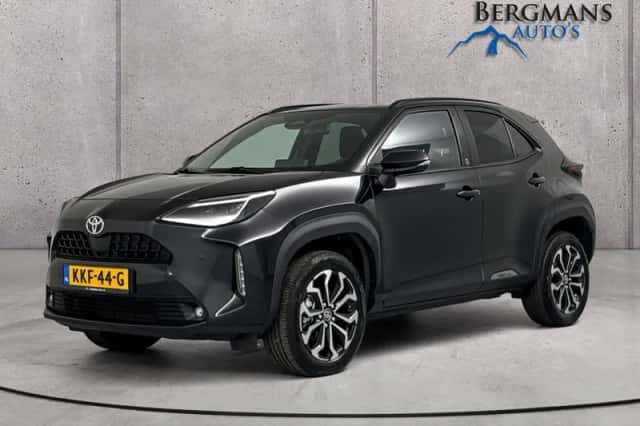 Toyota Yaris (2024) thumbnail 2
