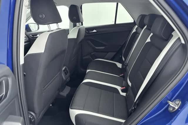 Volkswagen T-Roc (2020) thumbnail 6