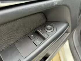 Opel Astra (2005) thumbnail 11