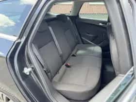 Opel Astra (2014) thumbnail 19