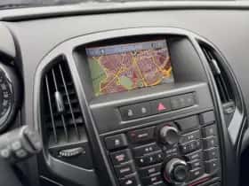 Opel Astra (2012) thumbnail 11