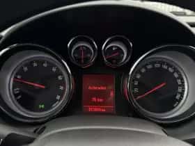 Opel Astra (2012) thumbnail 24