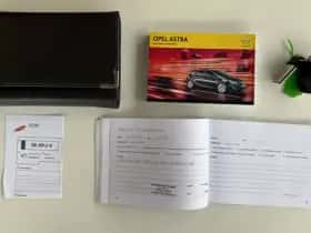 Opel Astra (2012) thumbnail 25