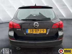 Opel Astra (2012) thumbnail 6