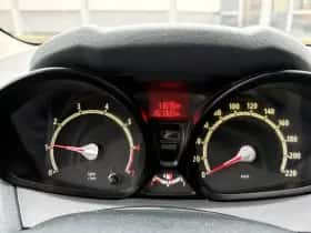 Ford Fiesta (2009) thumbnail 14