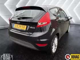 Ford Fiesta (2009) thumbnail 3