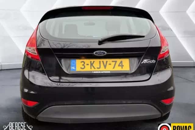 Ford Fiesta (2009) thumbnail 6