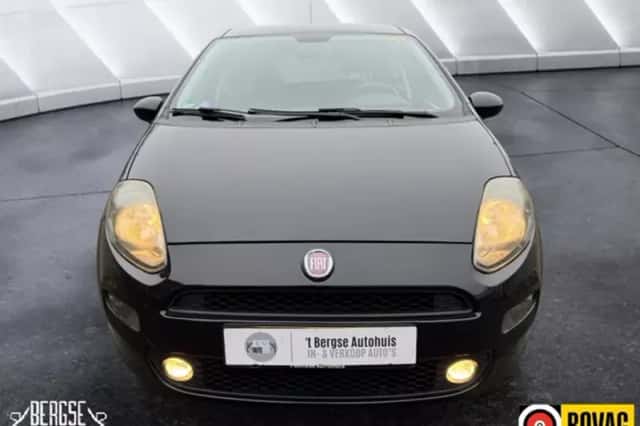Fiat Punto (2013) thumbnail 4