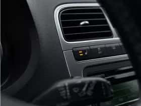 Volkswagen Polo (2014) thumbnail 12