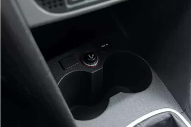 Volkswagen Polo (2014) thumbnail 18