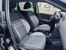 Volkswagen Polo (2014) thumbnail 20