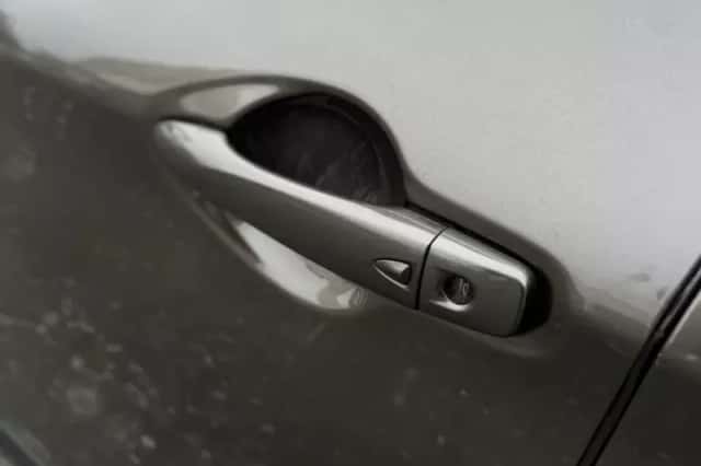 Nissan Qashqai (2015) thumbnail 13