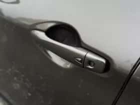 Nissan Qashqai (2015) thumbnail 13