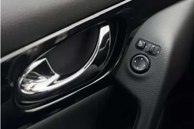 Nissan Qashqai (2015) thumbnail 15