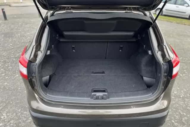Nissan Qashqai (2015) thumbnail 25
