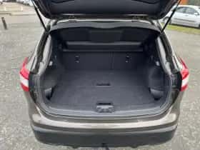 Nissan Qashqai (2015) thumbnail 25