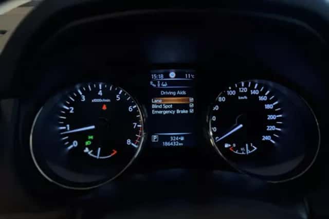 Nissan Qashqai (2015) thumbnail 30