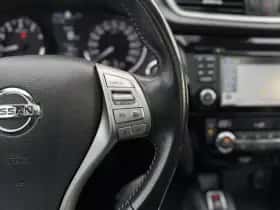 Nissan Qashqai (2015) thumbnail 9