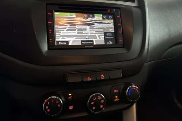 Kia Cee'd (2014) thumbnail 16