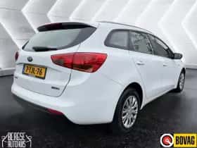 Kia Cee'd (2014) thumbnail 3