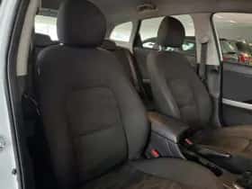 Kia Cee'd (2014) thumbnail 9