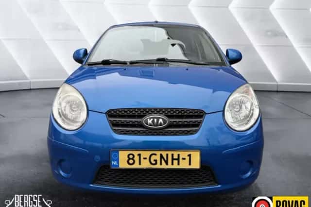Kia Picanto (2008) thumbnail 4