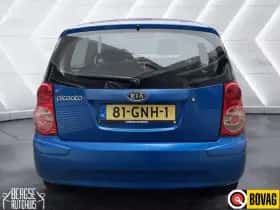Kia Picanto (2008) thumbnail 6