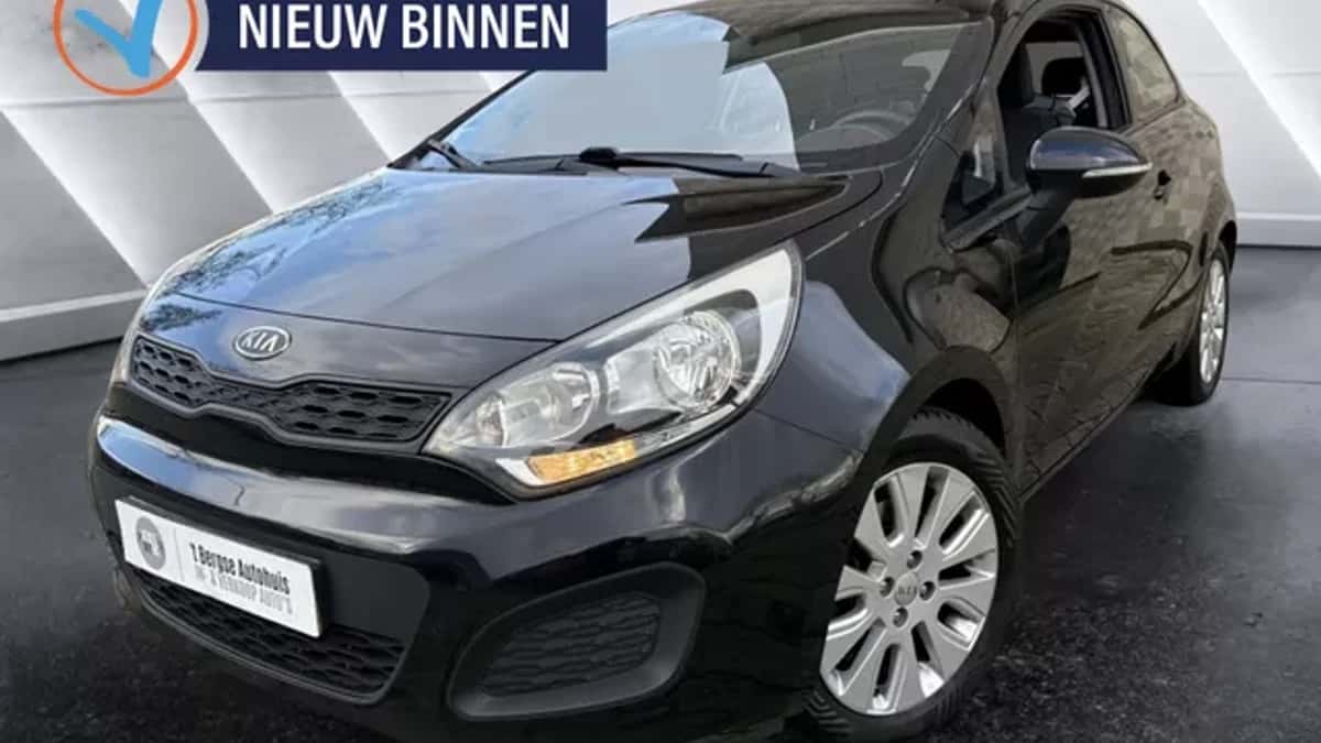 Kia Rio (2012) — foto 1