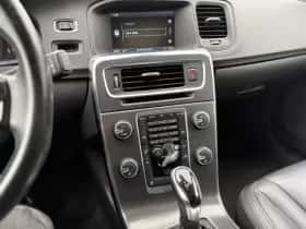 Volvo S60 (2014) thumbnail 11