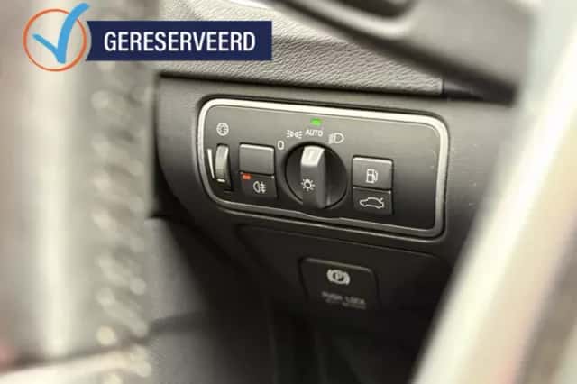 Volvo S60 (2014) thumbnail 16