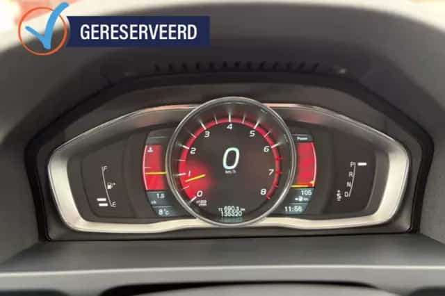 Volvo S60 (2014) thumbnail 18