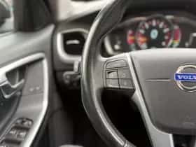 Volvo S60 (2014) thumbnail 9
