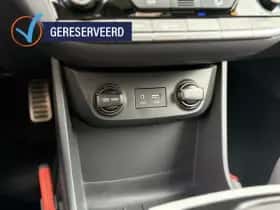 Hyundai Ioniq (2018) thumbnail 16