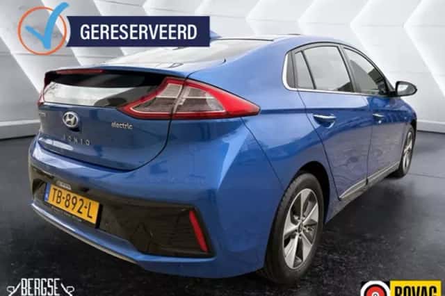 Hyundai Ioniq (2018) thumbnail 3