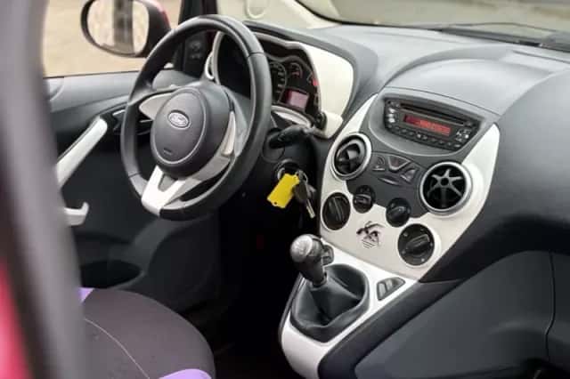 Ford Ka (2009) thumbnail 2