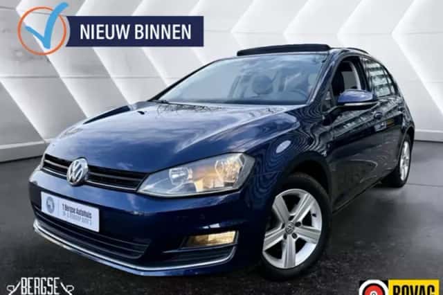 Volkswagen Golf (2013) thumbnail 1