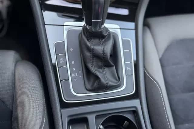 Volkswagen Golf (2013) thumbnail 14